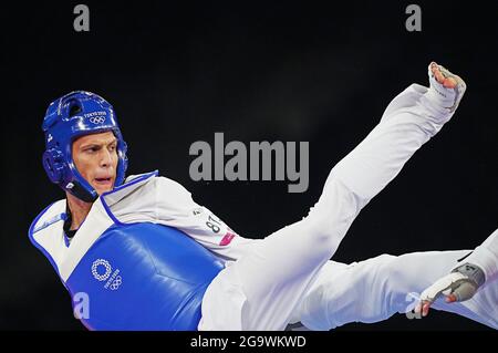 27 juillet 2021 : Hongyi Sun de Chine et Ivan Sapina de Croatie pendant le Taekwondo aux Jeux Olympiques de Tokyo au Makuhari Messe Hall A, Tokyo, Japon. Prix Kim/CSM Banque D'Images