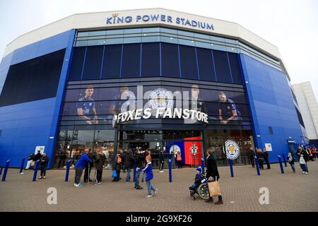 Photo du dossier datée du 11-01-2020 du King Power Stadium, Leicester. Leicester City a annoncé des projets d'agrandissement du King Power Stadium dans le cadre de projets ambitieux visant à améliorer leur maison. Les titulaires de la coupe FA confirmeront leurs plans le mois prochain, avant une consultation publique avec les renards visant à ajouter 8,000 sièges supplémentaires pour atteindre 40,000. Date de publication : le mercredi 28 juillet 2021. Banque D'Images