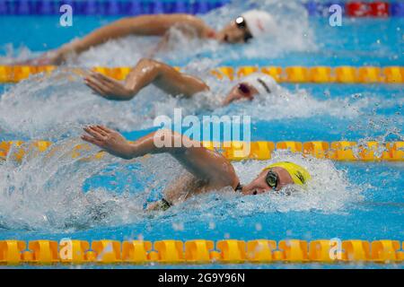 Tokyo, Kanto, Japon. 28 juillet 2021. Ariarne Titmus (AUS) participe à la finale libre féminine de 200 m lors des Jeux Olympiques d'été de Tokyo 2020 au Centre aquatique de Tokyo. (Image de crédit : © David McIntyre/ZUMA Press Wire) Banque D'Images