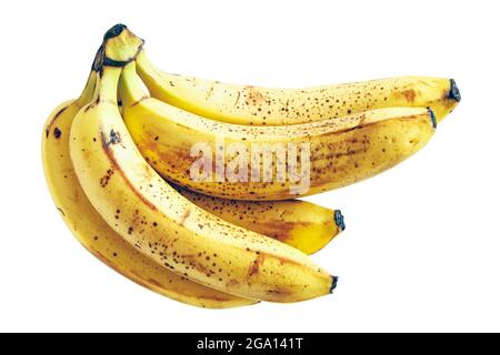 Un bouquet de cinq bananes légèrement trop mûres isolées sur fond blanc, avec un chemin de coupure Banque D'Images