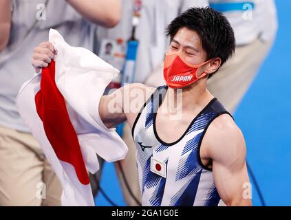 Tokyo, Japon. 28 juillet 2021. Hashimoto Daiki, du Japon, célèbre après la finale de gymnastique artistique des hommes aux Jeux Olympiques de Tokyo 2020 à Tokyo, au Japon, le 28 juillet 2021. Credit: Xinhua/Alay Live News Banque D'Images