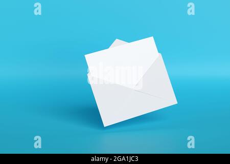 Une carte vierge sort d'une enveloppe isolée sur fond bleu. illustration 3d. Banque D'Images