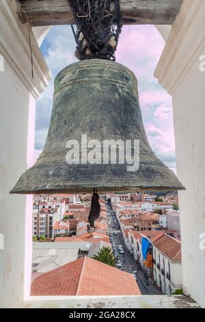 Clocher de l'église Templo Nuestra Senora de la Merced à sucre, capitale de la Bolivie. Banque D'Images
