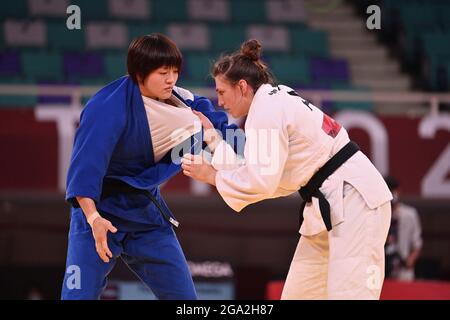 Tokyo, Japon. 28 juillet 2021. Michaela POLLERES (AUT) dans son combat contre Chizuru ARAI (JPN), judo, femmes, femmes -70 kg, finale, Finale, le 07/28/2021, Nippon Budokan. Jeux olympiques d'été 2020, de 23.07. - 08.08.2021 à Tokyo/Japon. CRÉDIT : dpa/Alay Live News Banque D'Images