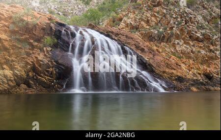 Cascade de Crocodile Creek située dans le détroit de Yampi dans la région de Kimberley ; Australie occidentale, Australie Banque D'Images