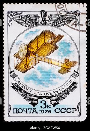 RUSSIE, URSS - VERS 1976: Timbre-poste de l'URSS montrant l'avion Gakkel-VII 1911 Banque D'Images