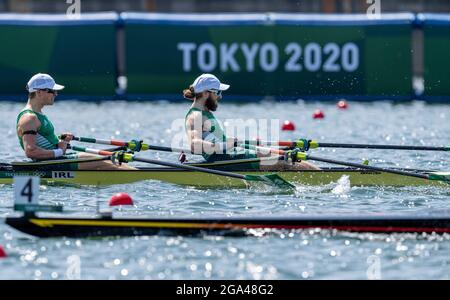 29 juillet 2021 ; voie navigable Sea Forest, baie de Tokyo, Japon ; aviron par équipe ; Les lauréats irlandais Fintan McCarthy et Patrick O'onovan Banque D'Images