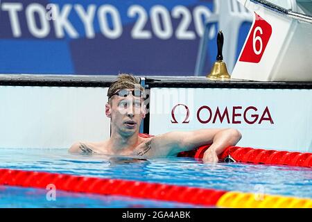 Tokio, Japon. 29 juillet 2021. Natation : Jeux olympiques, nage libre de 800 m, hommes, finale au centre aquatique de Tokyo. Florian Wellbrock d'Allemagne réagit après la finale. Credit: Michael Kappeller/dpa/Alay Live News Banque D'Images