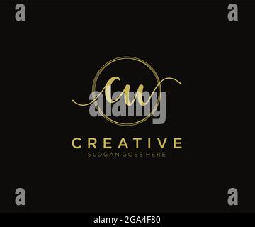 CU logo féminin beauté monogramme et élégant logo design, écriture logo de la signature initiale, mariage, mode, floral et botanique avec la création Illustration de Vecteur