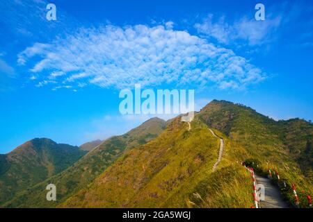 Belle vue sur la montagne dans le district de Binh Lieu province de Quang Ninh nord du Vietnam Banque D'Images