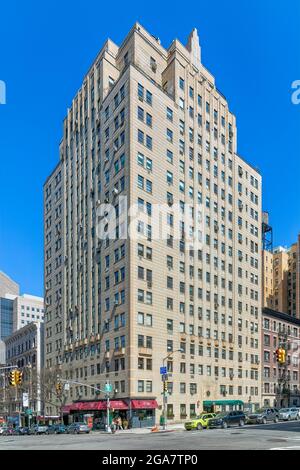 49 East 96th Street est un immeuble d'appartements d'avant-guerre dans la section Carnegie Hill de Manhattan. La structure Art déco a été construite en 1929. Banque D'Images