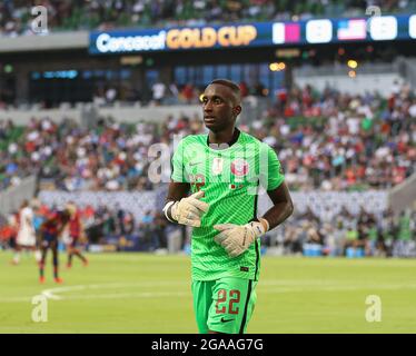 Austin, Texas, États-Unis. 29 juillet 2021. Le gardien de but du Qatar MESHAAL BARSHAM (22) pendant la deuxième moitié de la demi-finale de la coupe d'or du CONCACAF entre les États-Unis et le Qatar le 29 juillet 2021 à Austin, Texas. Les États-Unis ont gagné 1-0. (Image de crédit : © Scott Coleman/ZUMA Press Wire) Banque D'Images