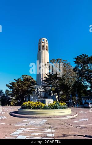 Coit Tower sur Telegraph Hill, San Francisco, Californie, États-Unis Banque D'Images