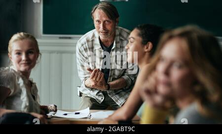 Une autre année Druk ronde : 2020 Danemark Directeur : Thomas Vinterberg Mads Mikkelsen Banque D'Images