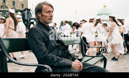 Une autre année Druk ronde : 2020 Danemark Directeur : Thomas Vinterberg Mads Mikkelsen Banque D'Images
