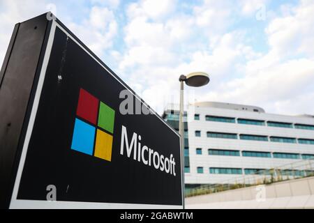 Le bureau Microsoft à Varsovie, Pologne, le 29 juillet 2021. Banque D'Images