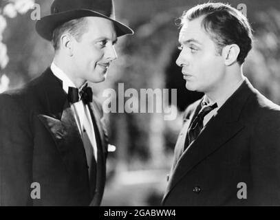 Le bonheur année : 1934 - France Directeur : Marcel l'Herbier Jaque Catelain , Charles Boyer Banque D'Images
