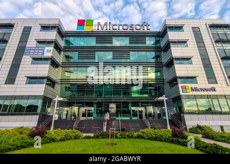 Le bureau Microsoft à Varsovie, Pologne, le 29 juillet 2021. Banque D'Images