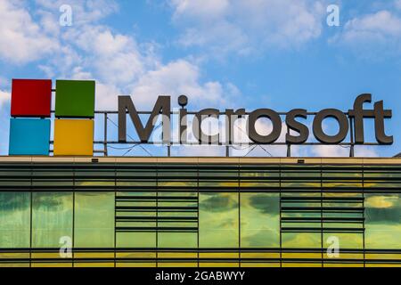 Le bureau Microsoft à Varsovie, Pologne, le 29 juillet 2021. Banque D'Images