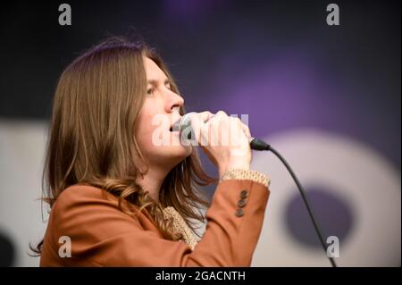 Blossoms se présentant aux tramways de Sheffield Banque D'Images