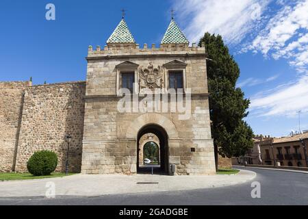 La nouvelle porte de Bisagra à Tolède, Espagne. Banque D'Images