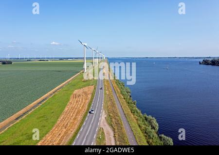 Antenne des éoliennes à l'Eenmeer aux pays-Bas Banque D'Images