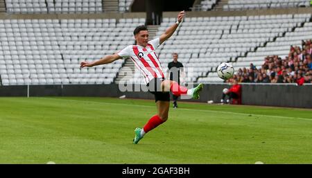 Sunderland, Royaume-Uni. 30 JUILLET Josh Hawkes de Sunderland lors du match amical d'avant-saison entre Sunderland et Hull City au stade de Light, Sunderland, le vendredi 30 juillet 2021. (Crédit : Michael Driver | MI News) crédit : MI News & Sport /Alay Live News Banque D'Images