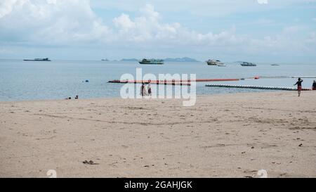 Pattaya Beach Thaïlande pendant une très courte réouverture Banque D'Images