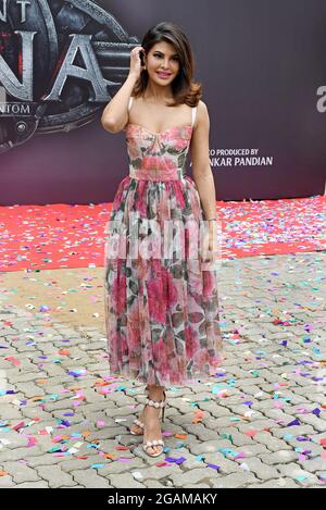 Mumbai, Inde. 31 juillet 2021. Jacqueline Fernandez, actrice Bollywood, assiste au lancement d'une affiche du film indien Kannada 'Vikrant Rona' à Mumbai. Crédit : SOPA Images Limited/Alamy Live News Banque D'Images