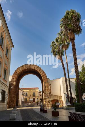 Arche de Trajan à Merida. Centre-ville de Merida, province de Badajoz, Estrémadure, Espagne. Banque D'Images