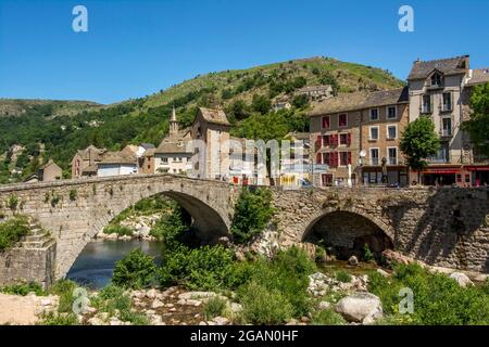 Le Pont de Monvert. Sentier Stevenson. Parc national de Cévennes. Lozère.Occitanie. France Banque D'Images