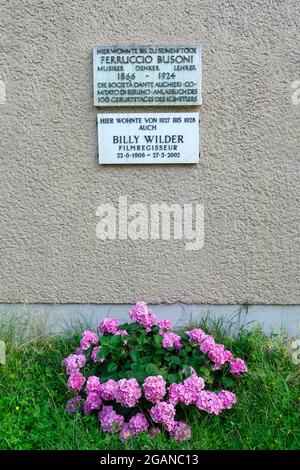 Plaques commémoratives de Billy Wilder et Ferruccio Busoni, Berlin Banque D'Images