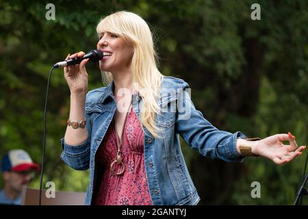 Madrid, Espagne. 31 juillet 2021. Le Quatuor NOA Lur se produit dans les jardins du Palais Royal de Madrid qui a été inclus dans le programme Jazz Palacio Real 2021. Crédit : SOPA Images Limited/Alamy Live News Banque D'Images