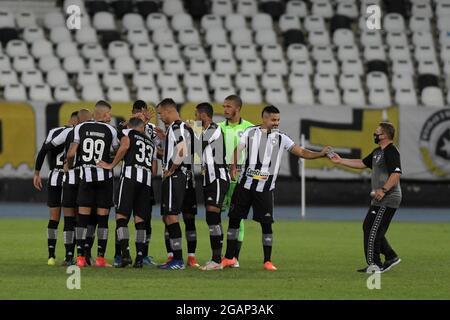 Rio de Janeiro, Brésil. 31 juillet 2021. Équipe pendant Botafogo x Vasco da Gama tenue au stade Nilton Santos pour le 15e tour de la série B de Campeonato Brasileiro ce samedi soir (31e), à Rio de Janeiro, RJ. Credit: Celso Pupo/FotoArena/Alamy Live News Banque D'Images