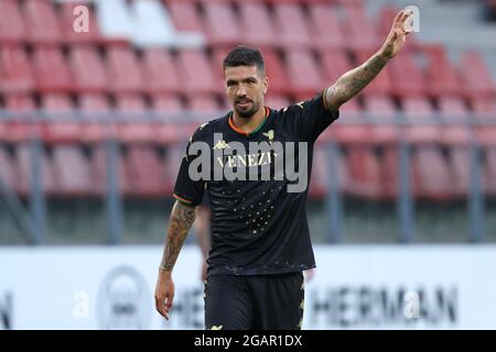 UTRECHT, PAYS-BAS - JUILLET 31: Francesco forte de Venezia FC pendant le match de pré-saison entre le FC Utrecht et Venezia FC au stade Galgenwaard le 31 juillet 2021 à Utrecht, pays-Bas (photo par Herman Dingler/Orange Pictures) Banque D'Images