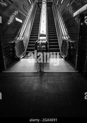 Gros plan des escaliers mécaniques à Mülheim Banque D'Images