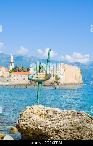 Statua Ballerina, Budvanska Ballerina, Budva, Monténégro Banque D'Images