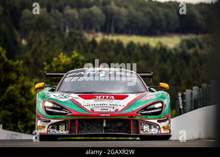 38 Barnicoat Ben (gbr), Wilkinson Oliver (gbr), Bell Rob (gbr), JOTA, McLaren 720 S GT3, action pendant les TotalEnergies 24 heures de Spa, 6e tour du Fanatec GT World Challenge Europe 2021 Powered by AWS, du 28 juillet au 1er août 2021 sur le circuit de Spa-Francorchamps, à Stavelot, Belgique - photo François Flamand / DPPI Banque D'Images