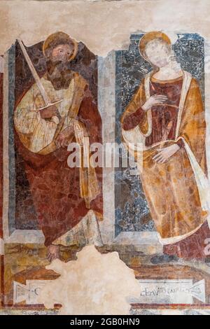 Fresques de l'église Sainte-Croix ('Santa Croce'), Populonia, municipalité de Piombino, Toscane, Italie Banque D'Images