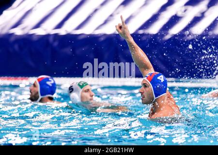 TOKYO, JAPON - 2 AOÛT : Pietro Figlioli, d'Italie, lors du match des hommes du tournoi de water-polo olympique de Tokyo 2020, entre l'équipe Hongrie et l'équipe Italie, au Tatsumi Waterpolo Centre, le 2 août 2021 à Tokyo, au Japon (photo de Marcel ter Pals/Orange Pictures) Banque D'Images