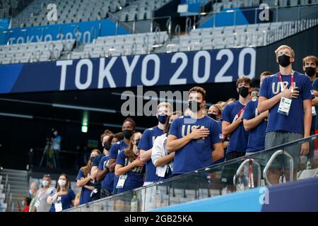 Tokyo, Kanto, Japon. 1er août 2021. Les membres de l'équipe des États-Unis applaudissent lors des finales de natation aux Jeux Olympiques d'été de Tokyo en 2020 au Tokyo Aquatics Centre. (Image de crédit : © David McIntyre/ZUMA Press Wire) Banque D'Images