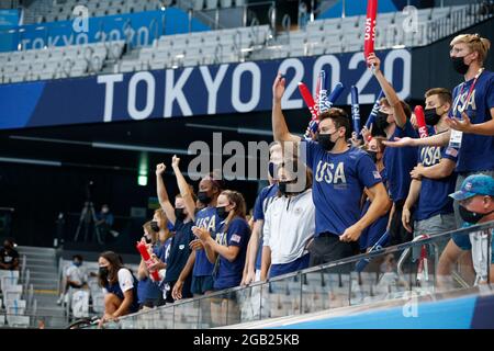 Tokyo, Kanto, Japon. 1er août 2021. Les membres de l'équipe des États-Unis applaudissent lors des finales de natation aux Jeux Olympiques d'été de Tokyo en 2020 au Tokyo Aquatics Centre. (Image de crédit : © David McIntyre/ZUMA Press Wire) Banque D'Images