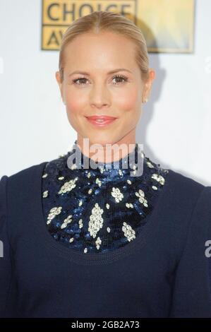 L'actrice Maria Bello assiste aux arrivées de tapis rouge pour les 12e prix du choix des critiques à l'auditorium civique de Santa Monica le 12 janvier 2007 à Santa Monica, en Californie. Crédit: Jared Milgrim/l'accès photo Banque D'Images