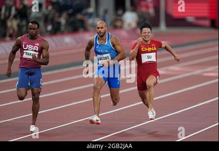 1er août 2021 : Lamont Marcell Jacobs et Bingtian su pendant 100 mètres pour hommes aux Jeux Olympiques de Tokyo, stade olympique de Tokyo, Tokyo, Japon}. Prix Kim/CSM Banque D'Images