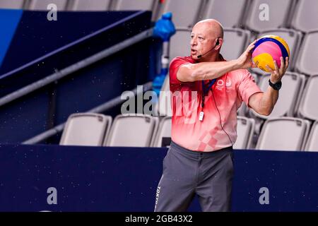 Tokyo, Japon. 02 août 2021. TOKYO, JAPON - 2 AOÛT : arbitre Michael Goldenberg (Etats-Unis) lors du match des hommes du tournoi de water-polo olympique de Tokyo 2020 entre Team Australia et Team Kazakhstan au centre de water-polo de Tatsumi le 2 août 2021 à Tokyo, Japon (photo de Marcel ter Bals/Orange Pictures) crédit : Orange pics BV/Alay Live News Banque D'Images