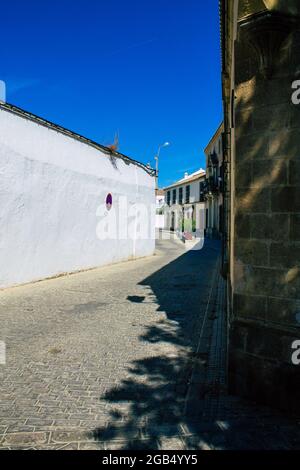 Carmona Espagne le 31 juillet 2021 Paysage urbain de Carmona appelé l'étoile lumineuse de l'Europe, la ville montre une disposition typique étroite et sinueuse arabe Banque D'Images
