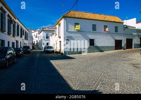 Carmona Espagne le 31 juillet 2021 Paysage urbain de Carmona appelé l'étoile lumineuse de l'Europe, la ville montre une disposition typique étroite et sinueuse arabe Banque D'Images