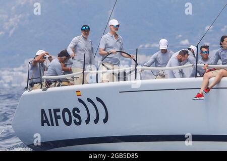 Majorque, Espagne. 02 août 2021. Le roi Felipe participe au 1er jour de la course de la coupe King à Palma de Majorque, Espagne, le 2 août 2021. Photo par Archie Andrews/ABACAPRESS.COM crédit: Abaca Press/Alay Live News Banque D'Images