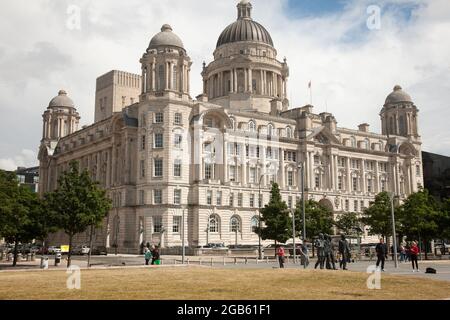 Quais Mersey et bâtiment de la pension du port Banque D'Images