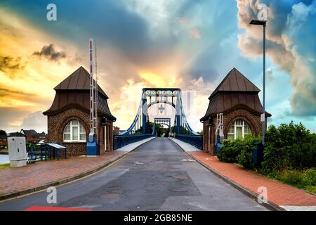 Kaiser-Wilhelm-Bridge au-dessus de l'EMS-Jade Kanal à Wilhelmshaven, Allemagne Banque D'Images